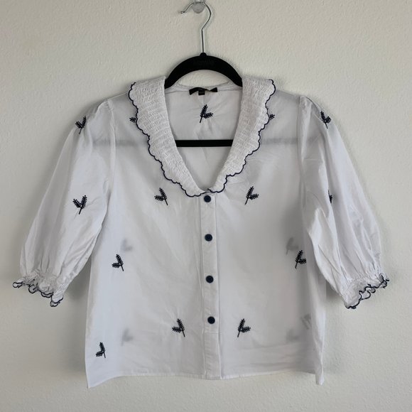 Floral White and Blue Button Up Embroidered Top S - Picture 6 of 12